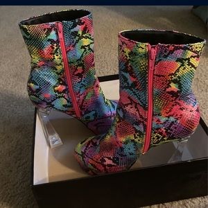 Clothing, Shoes, & Accessories - Women's shoes